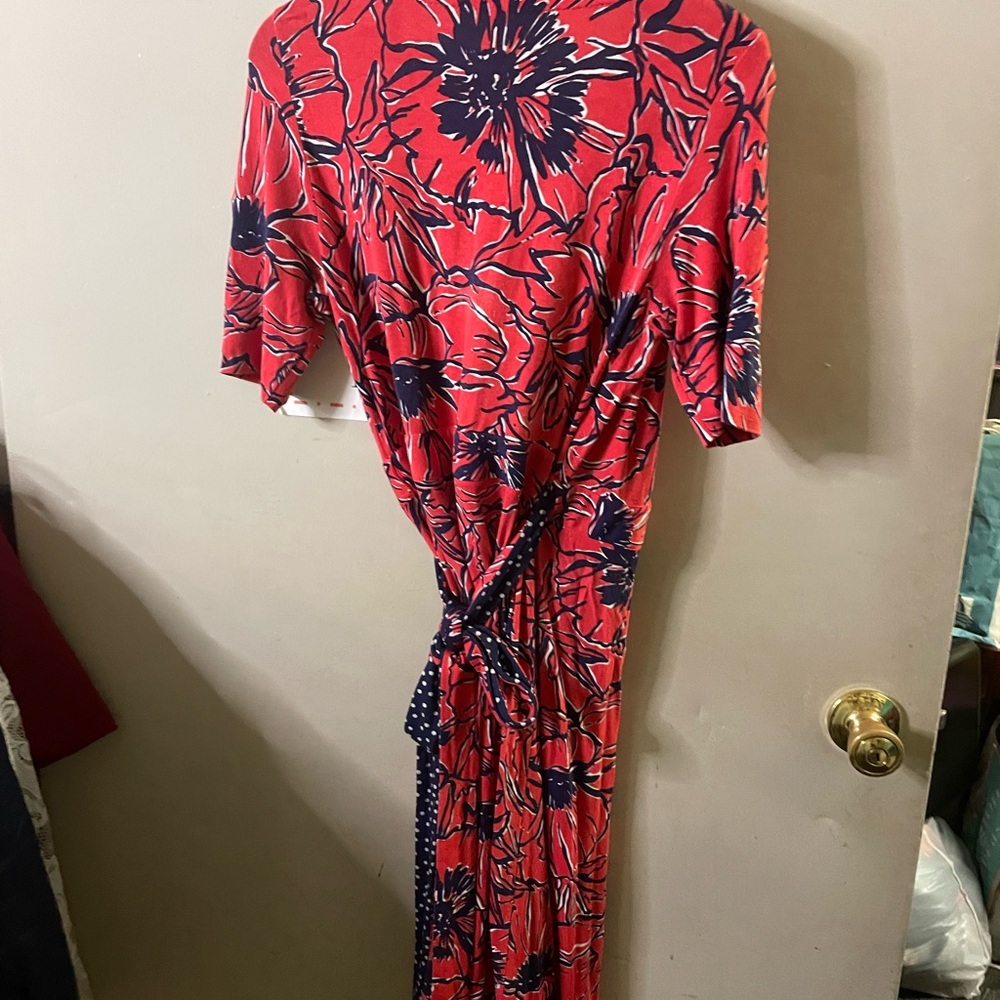 Lilly Pulitzer short sleeve wrap dress - Picture 11 of 11